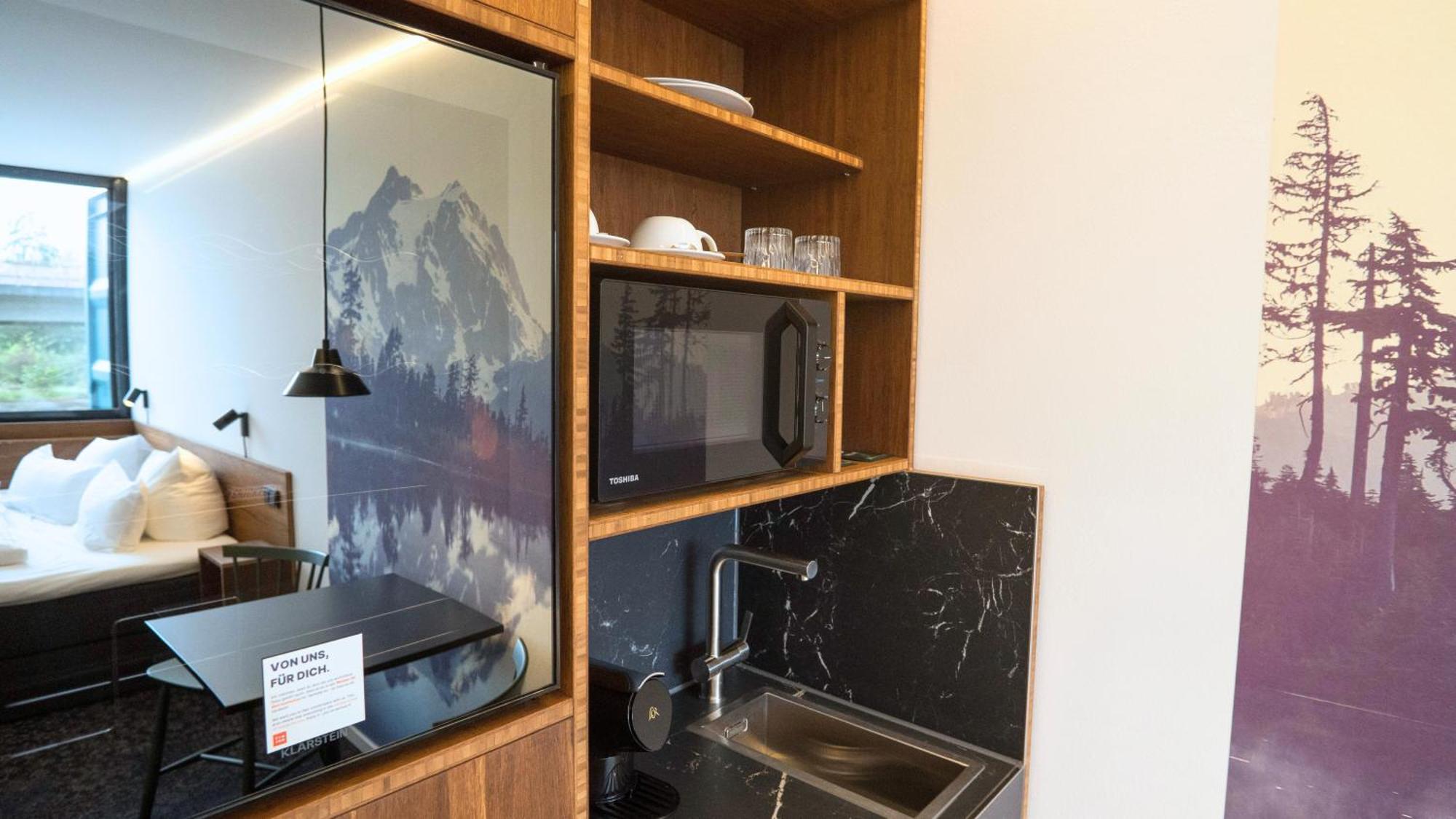 Tin Inn - Heinsberg - Das Hotel Aus Hochwertig Ausgebauten Ueberseecontainern Bagian luar foto