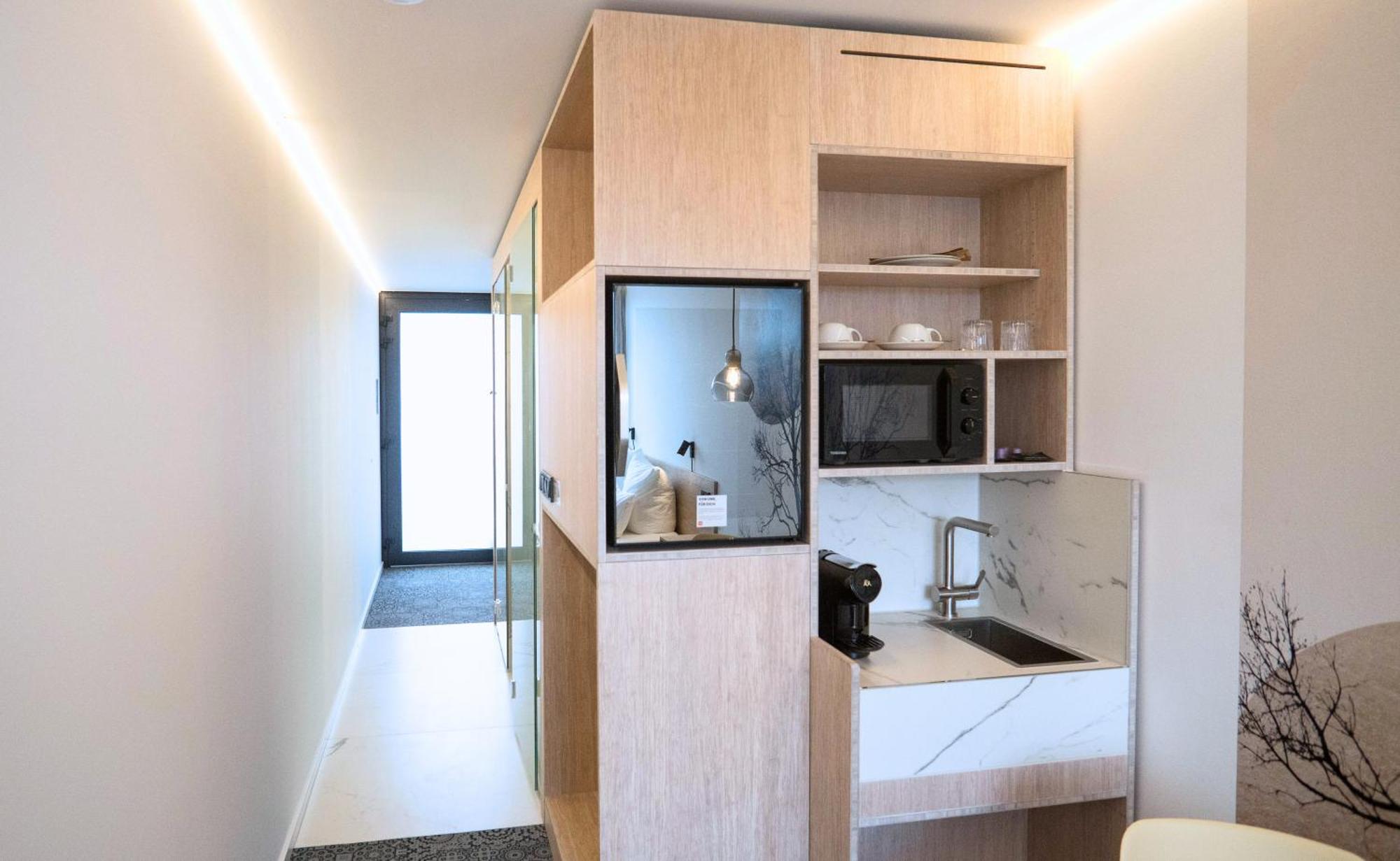 Tin Inn - Heinsberg - Das Hotel Aus Hochwertig Ausgebauten Ueberseecontainern Bagian luar foto