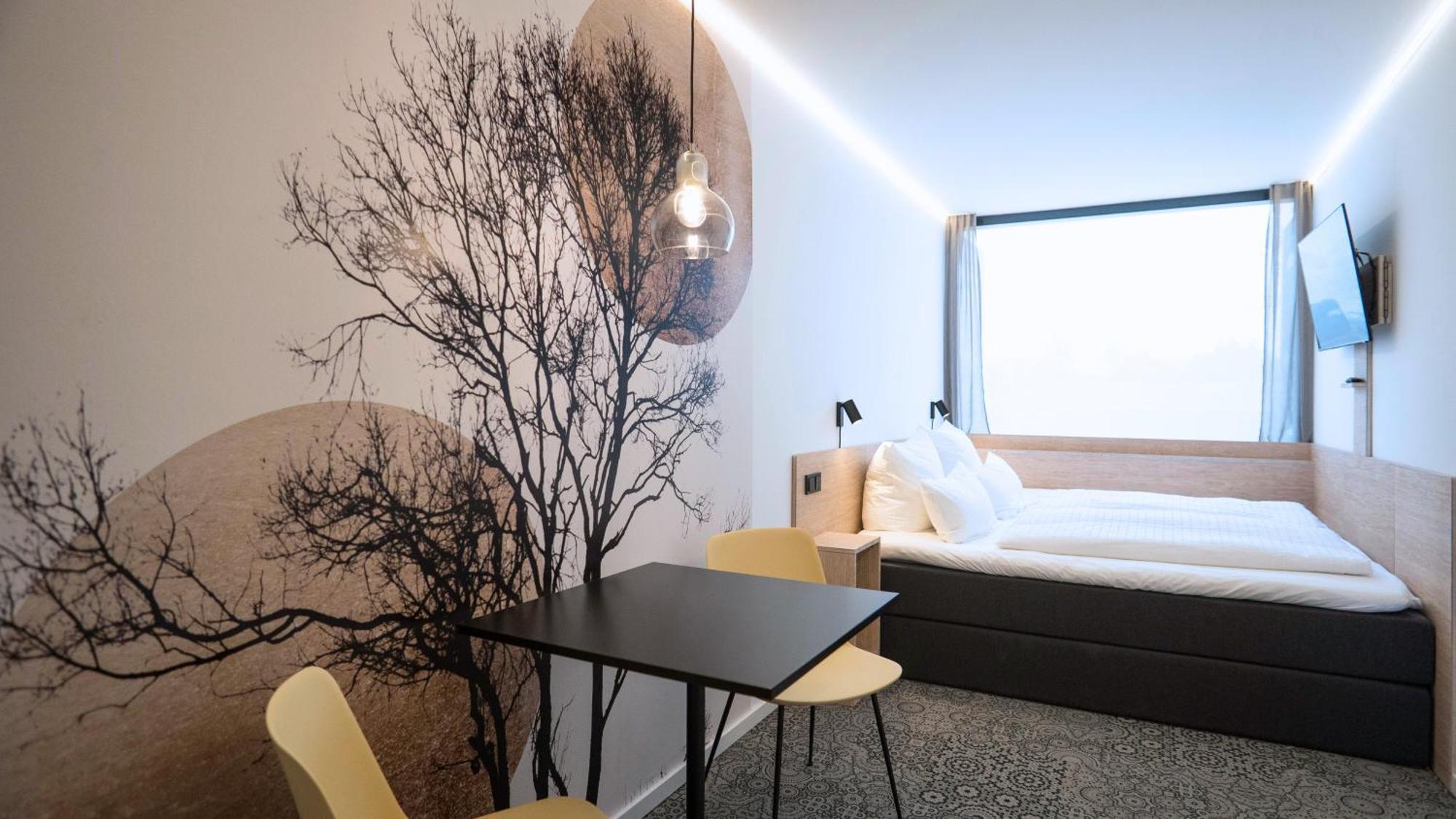 Tin Inn - Heinsberg - Das Hotel Aus Hochwertig Ausgebauten Ueberseecontainern Bagian luar foto