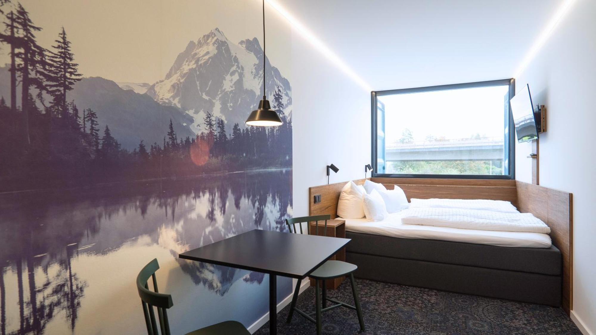 Tin Inn - Heinsberg - Das Hotel Aus Hochwertig Ausgebauten Ueberseecontainern Bagian luar foto